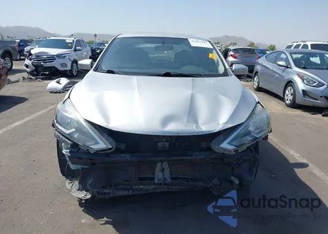 2017 Nissan Sentra Sv z USA, uszkodzony, nr VIN 3N1AB7AP3HY335793